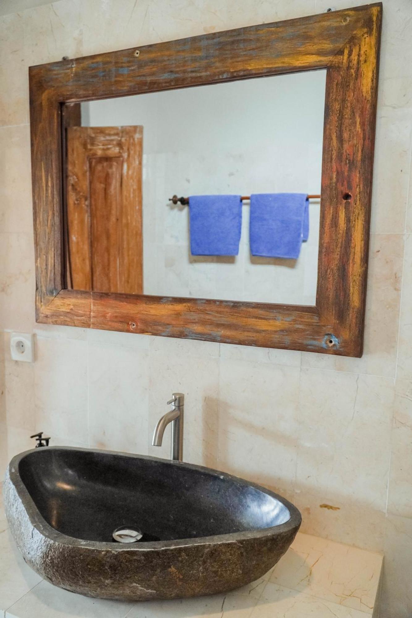 Nirwa 1 Ubud Guesthouse 외부 사진