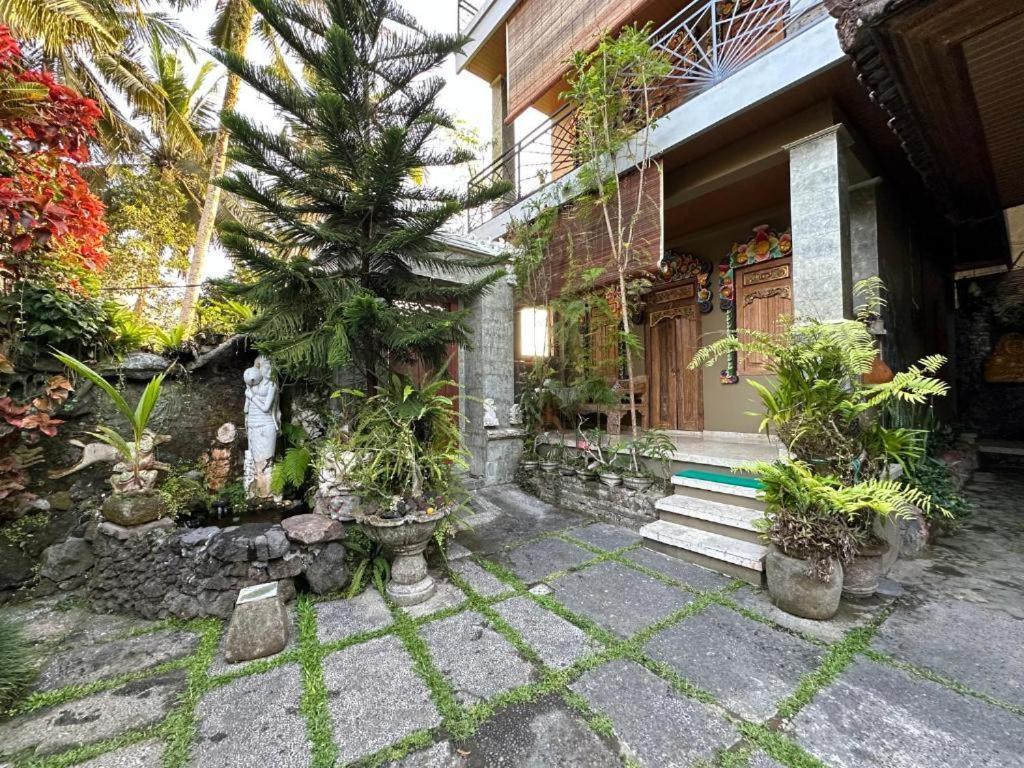 Nirwa 1 Ubud Guesthouse 객실 사진